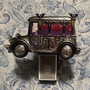 Bath & Body Works Silver Hearse Wallflower